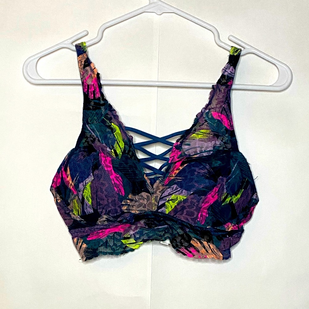 PINK Victoria’s Secret push up bra